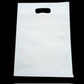 Non Woven White D Cut Bag